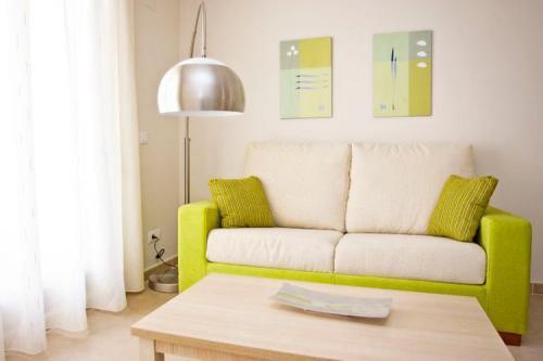 ホテルRealrent Plaza Mayor カルプ 部屋 写真